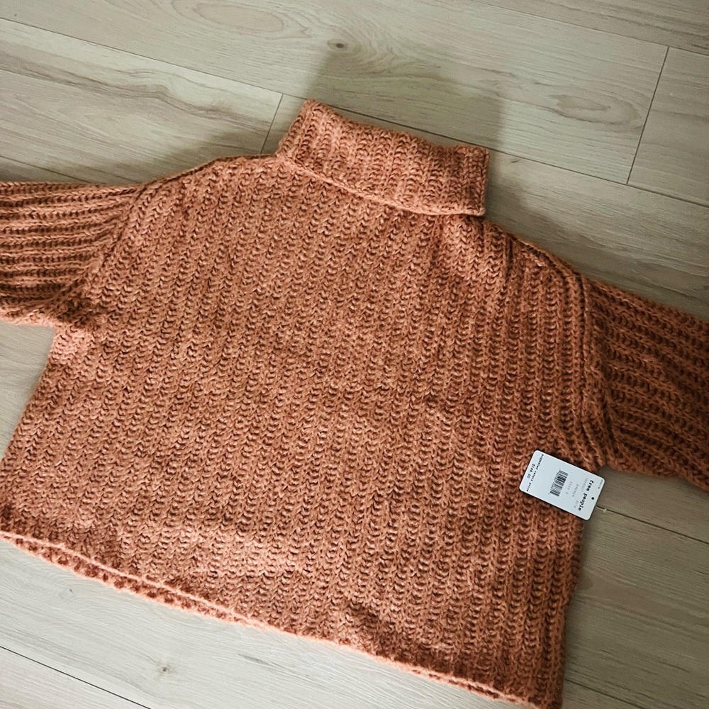 NWT FREE PEOPLE & URBAN OUTFITTERS PAPAYA WINTER MATCHING SET! SWEATER & PANTS! - Picture 12 of 13